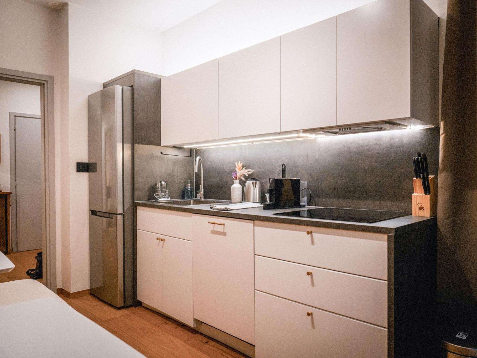 Bergblick Apartment in Zentrumsnähe mit Garage Meran Exterior foto